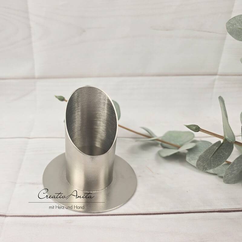 Kerzenständer aus Metall in silber, 4 cm