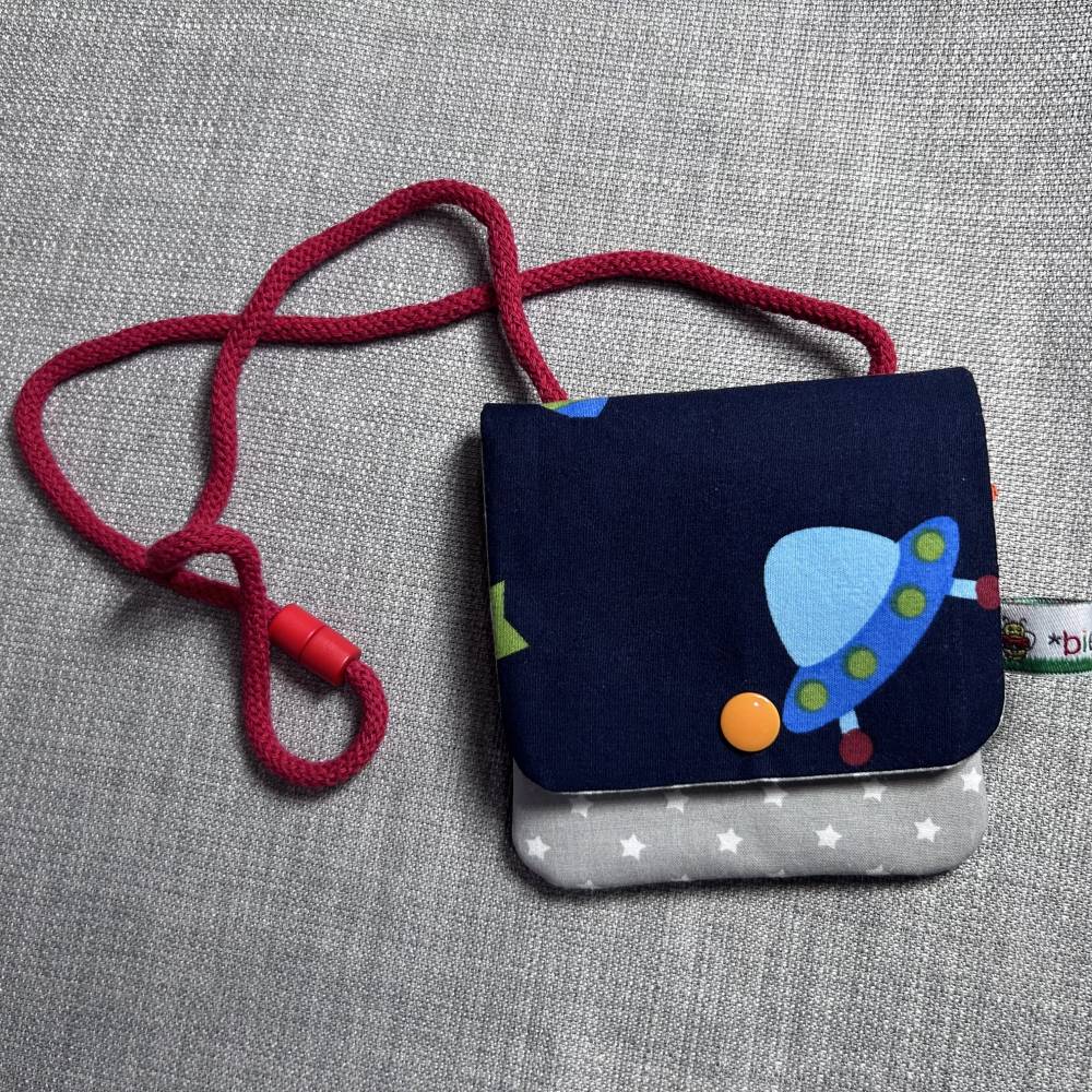 Kleiner Geldbeutel oder Brustbeutel, Geldbörse für Kinder Bild 4