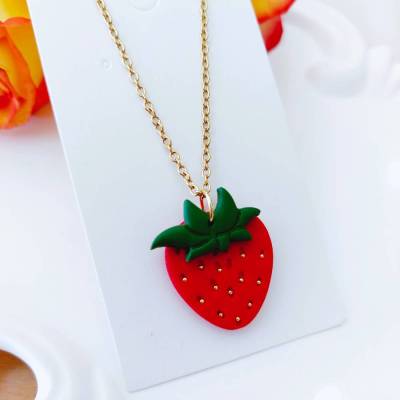 Halskette "Erdbeerig"