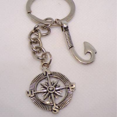 Maritimer Schlüsselanhänger Kompass & Haken – Versilbert, Urlaub & Seefahrt