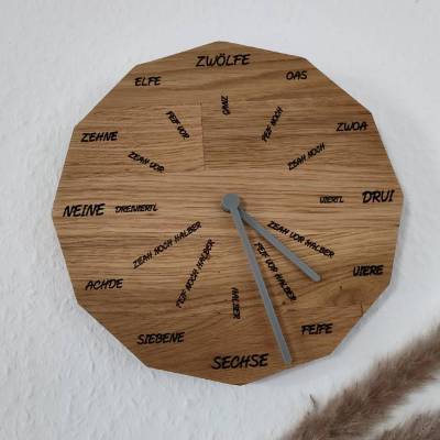 schwäbische Wanduhr aus Eichenholz, 20 cm Durchmesser