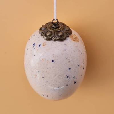 Keramikei zum Aufhängen als stilvolles Geschenk, handgemacht