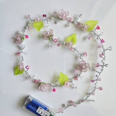 LED Girlande Lichterkette mit rosa und weißen Perlen