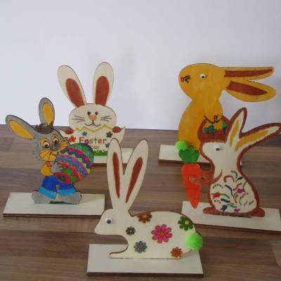 Holzhasen - Frühlingsdekoration