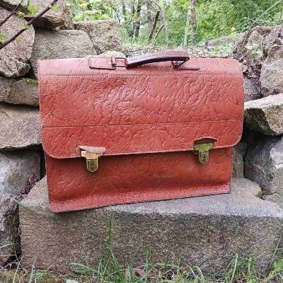 Aktentasche Echtleder Businesstasche 100% Leder vintage Lehrertasche drei Fächer davon 2 mit Reisverschluss Ledertasche