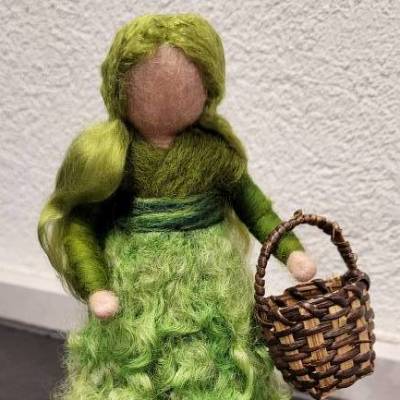 Mooslings Kräutersammlerin