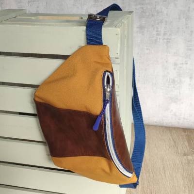 Bauchtasche „Lana“ in Ocker, Braun und Dunkelblau aus Softshell