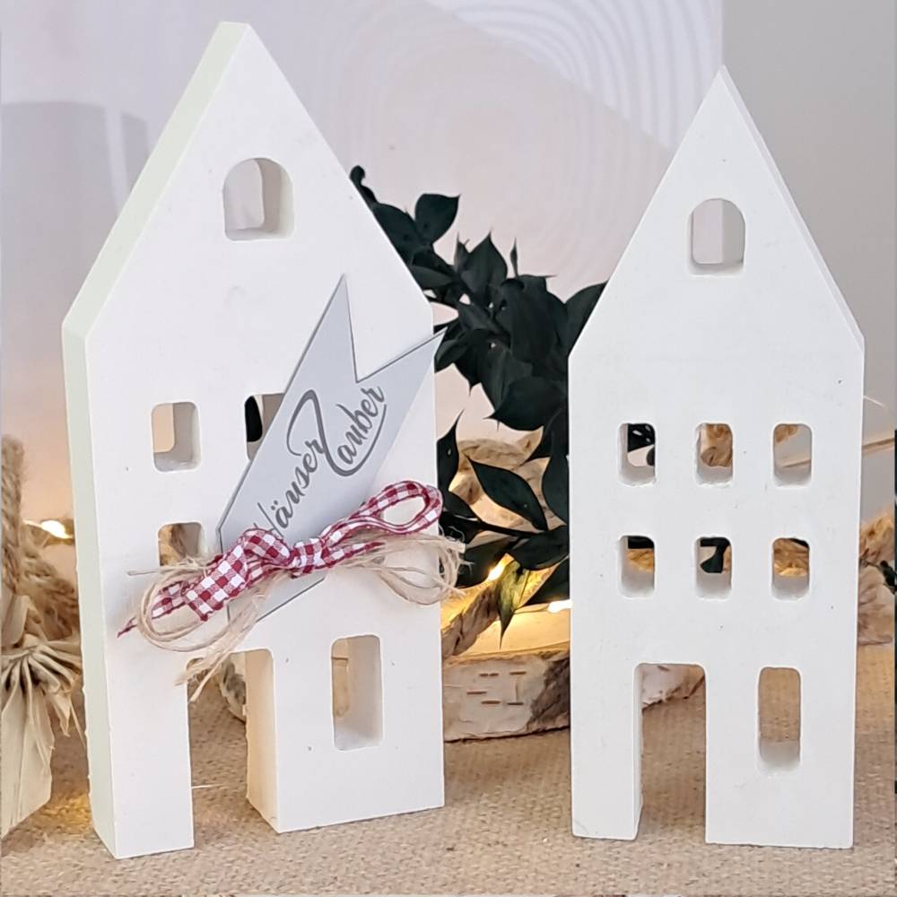 Lichthäuser groß weiß 2er Set – Raysin Hygge Scandi Deko Häuser handgemacht