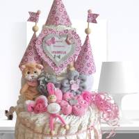 Windeltorte Mädchen Schloss rosa personalisiert mit Namen & Knisterbärchen