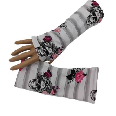 Wende- Armstulpen mit Daumenloch Totenkopf mit Blumen, 95% Baumwolle, 5% Elasthan