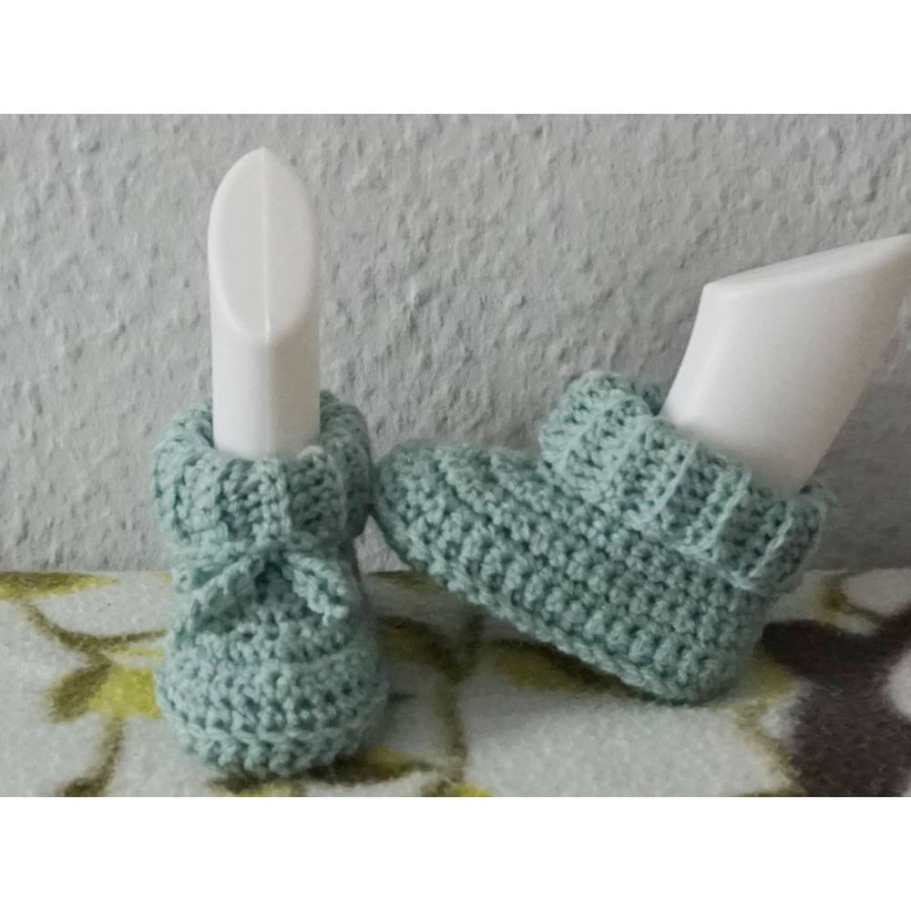 Häkelanleitung für die Babyschühchen Angel Bild 2