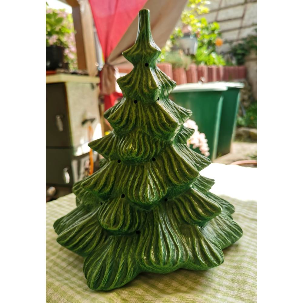 Natürlicher Tannenbaum aus Keramik zum Beleuchten 1