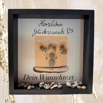 Personalisiertes Steinbild – Maritimes Geschenk mit Ostsee Steinen im Bilderrahmen