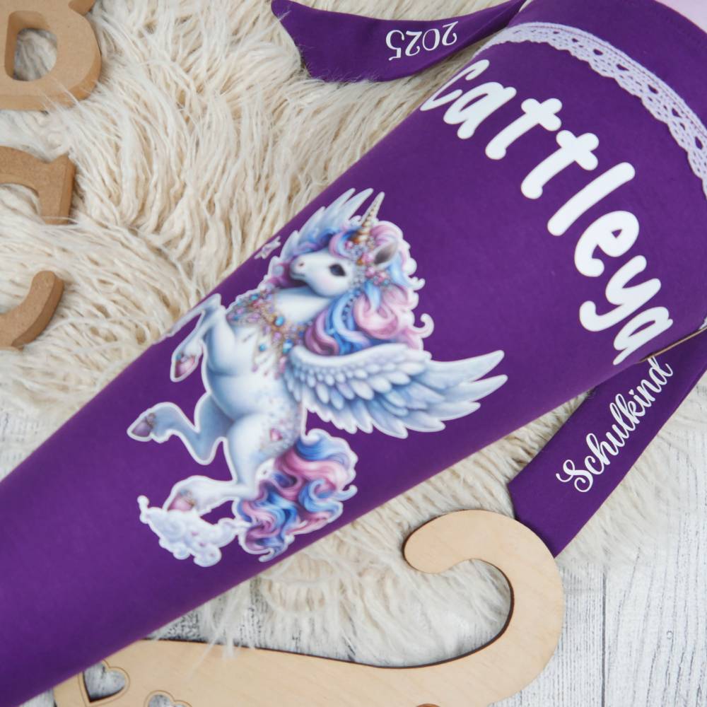 Schultüten Bastelset Pegasus/Einhorn mit Organza lila-rosa-weiß mit Sternen MaterialType Schultütenzuschnitt 400g Karton Schultüten Bastelset Pegasus/Einhorn mit Organza lila-rosa-weiß mit Sternen MaterialType Schultütenzuschnitt 400g Karton