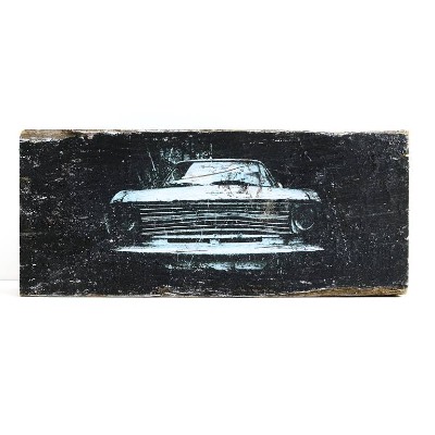 Upcycling Kunst auf altem Holz – Fotodruck eines Kadett B Oldtimers auf Vintage Dachbalken