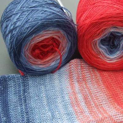 100% Schurwolle Merino extrafein Bobbel gefachter Farbverlauf Wolke 7 Rotes Meer 4-fädig