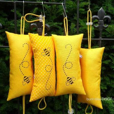 Türstopper gelb sonnengelb Biene Bienenflug, Outdoorstoff, Einweihungsparty Haus Wohnung, bee happy, BuntMixxDESIGN
