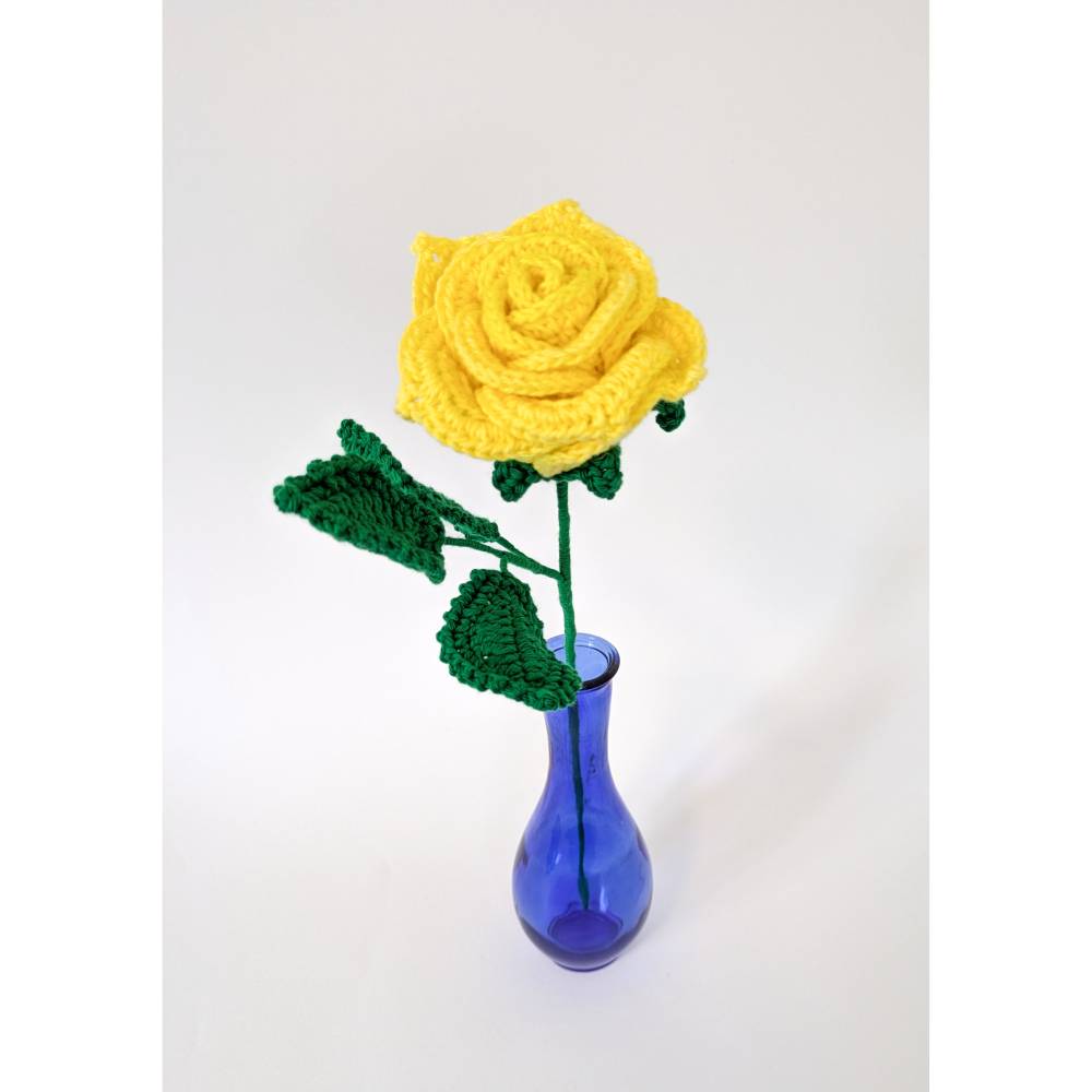 Gehäkelte Rose in Gelb | langlebige Blume aus Wolle | handgemachte Deko & Geschenkidee Bild 5