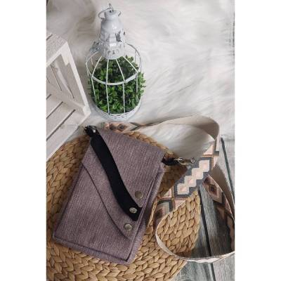 Umhängetasche/Handtasche klein (Farbbeispiel flieder) aus Polstercanvas in 36 Farben