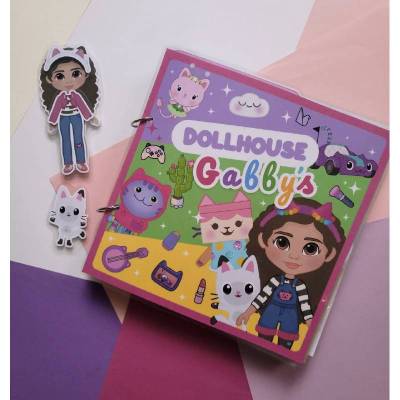 Gabby Dollhouse Busy Book Deutsch – Montessori Puppenhaus Spielbuch für Kinder, Handgemachtes Lernbuch mit Katzenfiguren