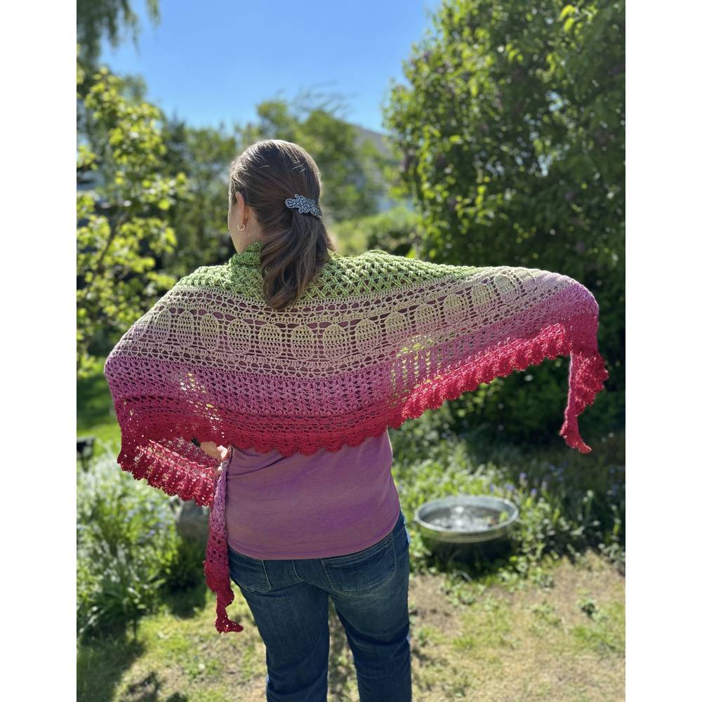 Häkelanleitung Tuchstola Tulpenwiese – Frühling häkeln, Flügeltuch-Design, Anleitung & Muster Bild 5