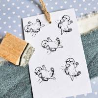 Otter-Stempel – Niedliches Tiermotiv mit Herz – Holzstempel ab 2x2 cm – Motiv 1408