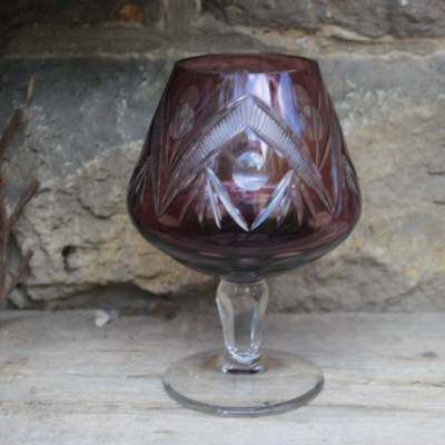 Fußkelch Kelch Anbietschale Bordeaux geschliffen Bleikristall DDR