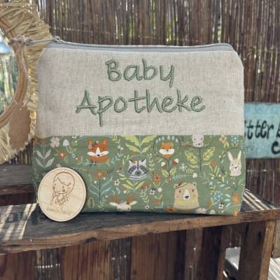 Große Baby Apotheke XL // Windeltasche // Kulturbeutel // Notfalltasche // Reiseapotheke XL // Waldtiere