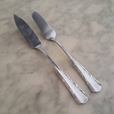 WMF *** Mod. 2000 ** Butter- und Käsemesser *** Art Deco ***