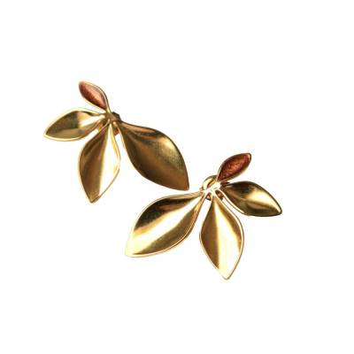 Zeitgenössische Ohrringe Blüte vergoldet mit Kupfer gefülltem Blatt aus Edelstahl außergewöhnliches Geschenk für die Fra