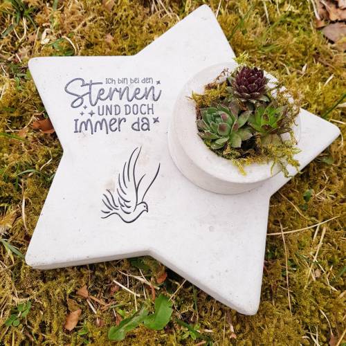 Stern  aus Beton mit Schriftzug Grabschmuck Trauer Grabgesteck Grabstern Gedenkstein Stern Sternenkind Personalisierbar