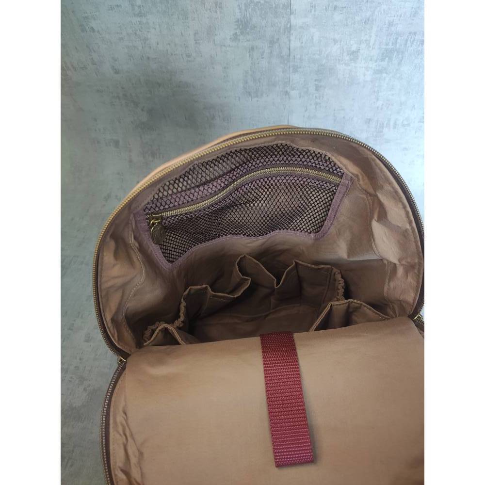 Rucksack Damen aus Softshell – Handgefertigter Rucksack in Bordeaux, kleiner Designer-Rucksack Bild 7