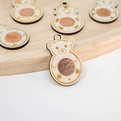 Holz Anhänger Glückstierchen Bär mit Name | Glücksbringer Bastel Geschenkidee für Babyparty Geburt