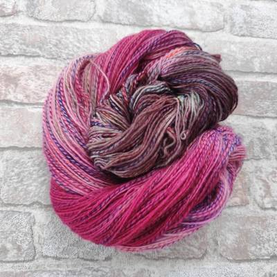 Sockenwolle Zebrawolle Multicolor Rosa Pink Rot grau 100 Gramm handgefärbt