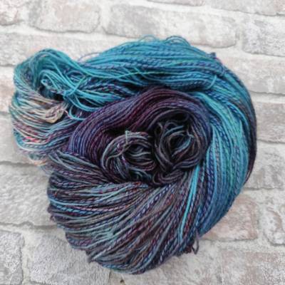 Sockenwolle Zebrawolle Multicolor Blautöne, Jeans grau 100 Gramm handgefärbt