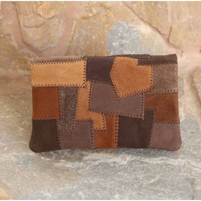Patchwork Tabaktasche aus weichem Nubuk- und Veloursleder in verschiedenen Brauntönen