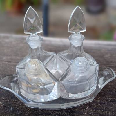 Menage 5-teilig – Gewürzmenage aus Pressglas für Essig, Öl, Pfeffer, Salz, Senf – Vintage Küchenaccessoire