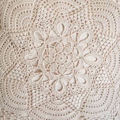 Vintage gehäkelte Kissenhülle 40x40 cm – 1970er Jahre – Nostalgisch & gut erhalten