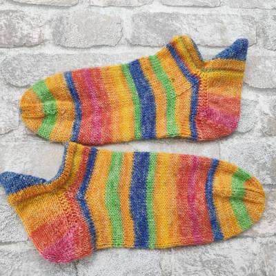 Gestrickte Sneaker Socken Gr. 38/39 sommerlich fröhlich bunt