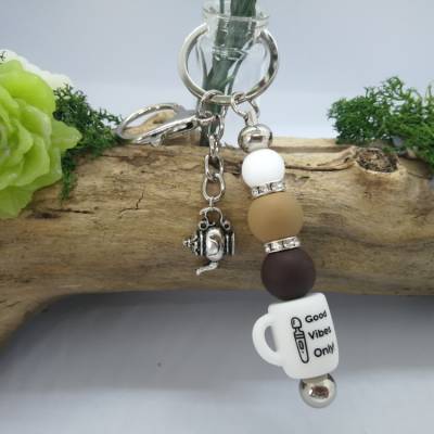 Schlüsselanhänger Kaffeetassen mit Schriftzug – Silikonperlen & Edelstahl, personalisierbar, Handmade