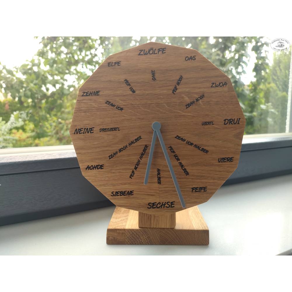 schwäbische Uhr aus Eichenholz mit Standfuß, 20 cm Bild 3