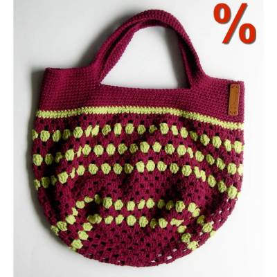 Einkaufsnetz gehäkelt aus Granny Square – weinrot mit gelben Streifen, nachhaltige Netztasche aus Baumwolle, Strandbeutel, Urlaub