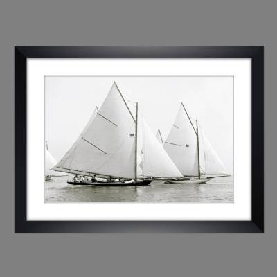 Schiffe Segelregatta Jacht Boot 39x29cm Vintage 1892 KUNSTDRUCK Poster gerahmt Wandbild historische Fotografie Nautik