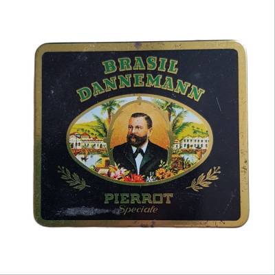 Vintage Blech Zigarettendose Brasil Dannemann Pierrot Speciale – Sammlerobjekt im Exportformat
