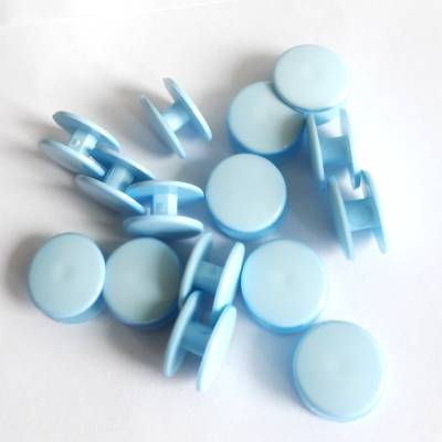 6 Stück Doppelknöpfe Wäsche- Lochgummi H-Knöpfe glatt 11mm Durchmesser 4mm Steg Farbe Hellblau