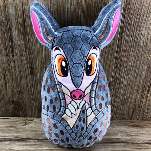 Stickdatei ITH Gürteltier Schorsch für Rahmen 20×30cm, Maschinenstickerei, ITH Stickmuster mit Tiermotiv