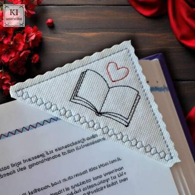 Stickdatei Set – ITH Leseecke & Lesezeichen ab 10x10 Rahmen mit Herz-Buch-Motiv