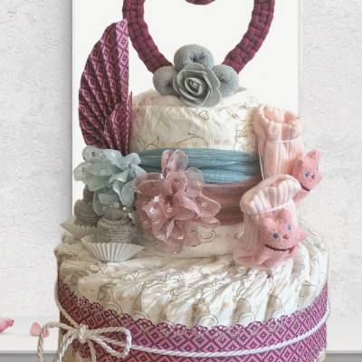 Windeltorte rosa für Mädchen mit Stirnband, Babysocken & Herz – Perfektes Geschenk zur Babyparty