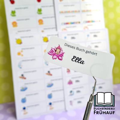 Personalisierbare Namensaufkleber für Bücher – Dieses Buch gehört – 14 Sticker, 2,5x6,2 cm, Papier oder Vinyl