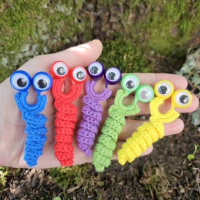 Häkelanleitung für ,,Glubschi Wurmy's"